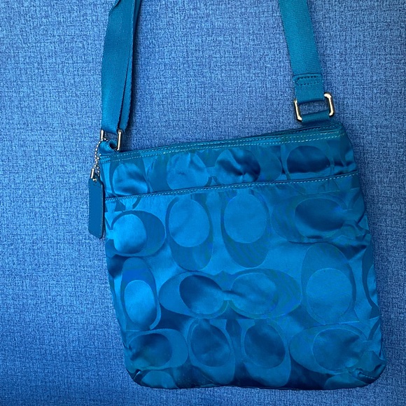 Coach Blue Crossover Bag - Picture 5 of 6